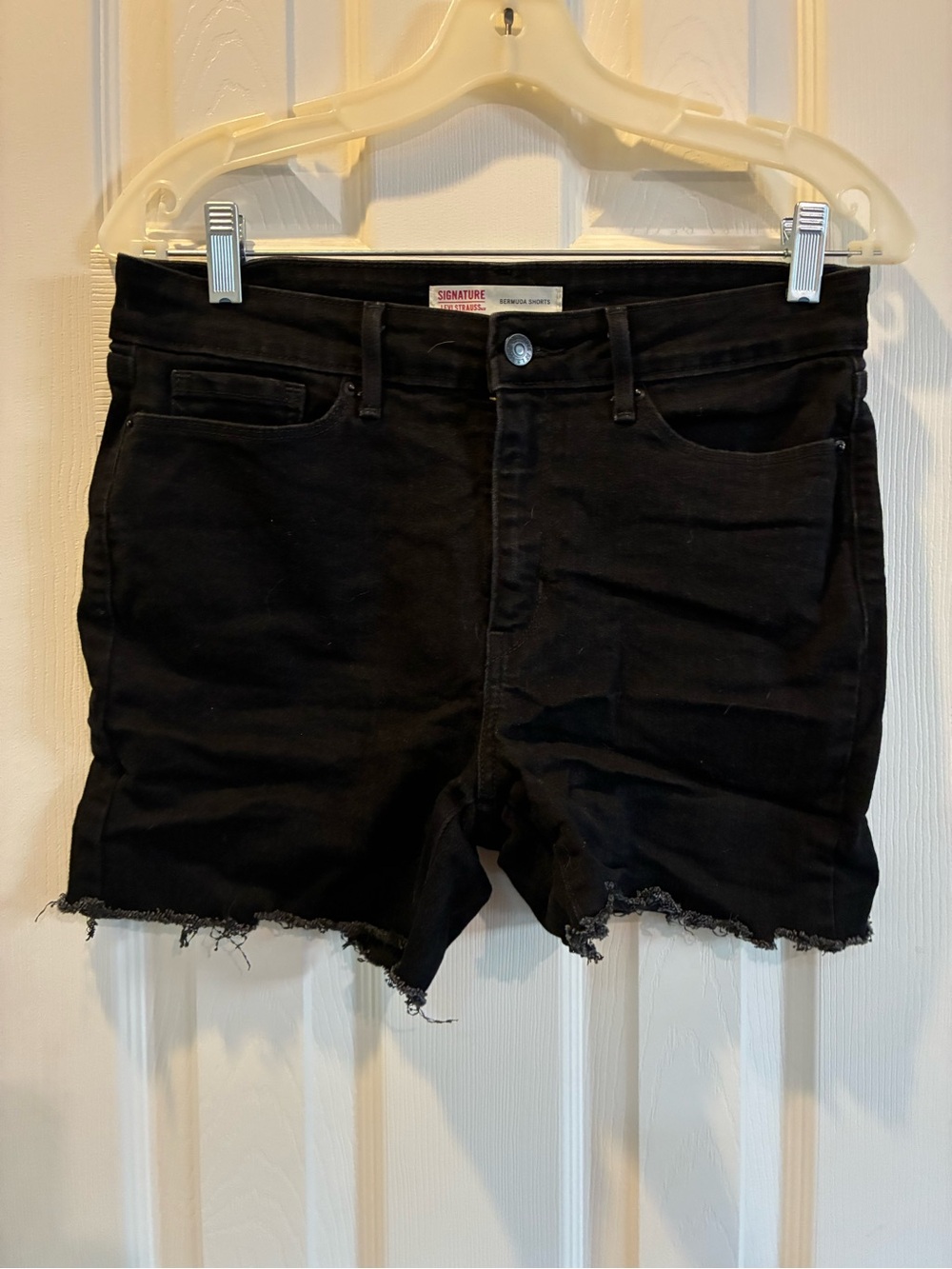 Signature by Levi Strauss Black Denim Frayed Hem Shorts